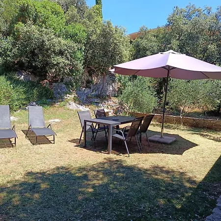 Garden Pjescana Uvala