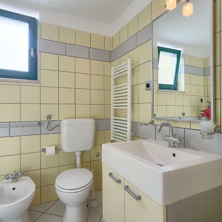 Apartament Garden Pjescana Uvala