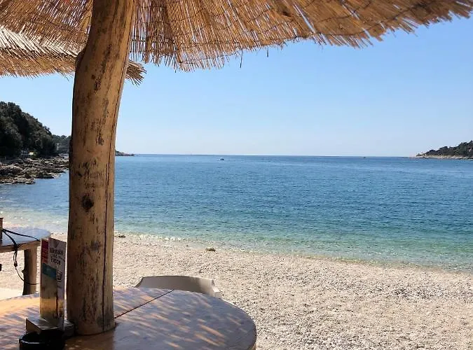 Garden Διαμέρισμα Pjescana Uvala